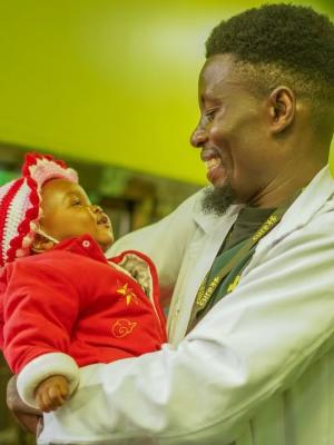 Patienteninteraktion / Medikamentengabe und Komfortpflege