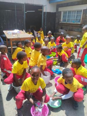 Teilnahme an einer praktischen Stunde