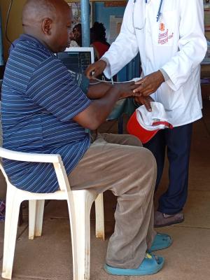 Untersuche den Patienten